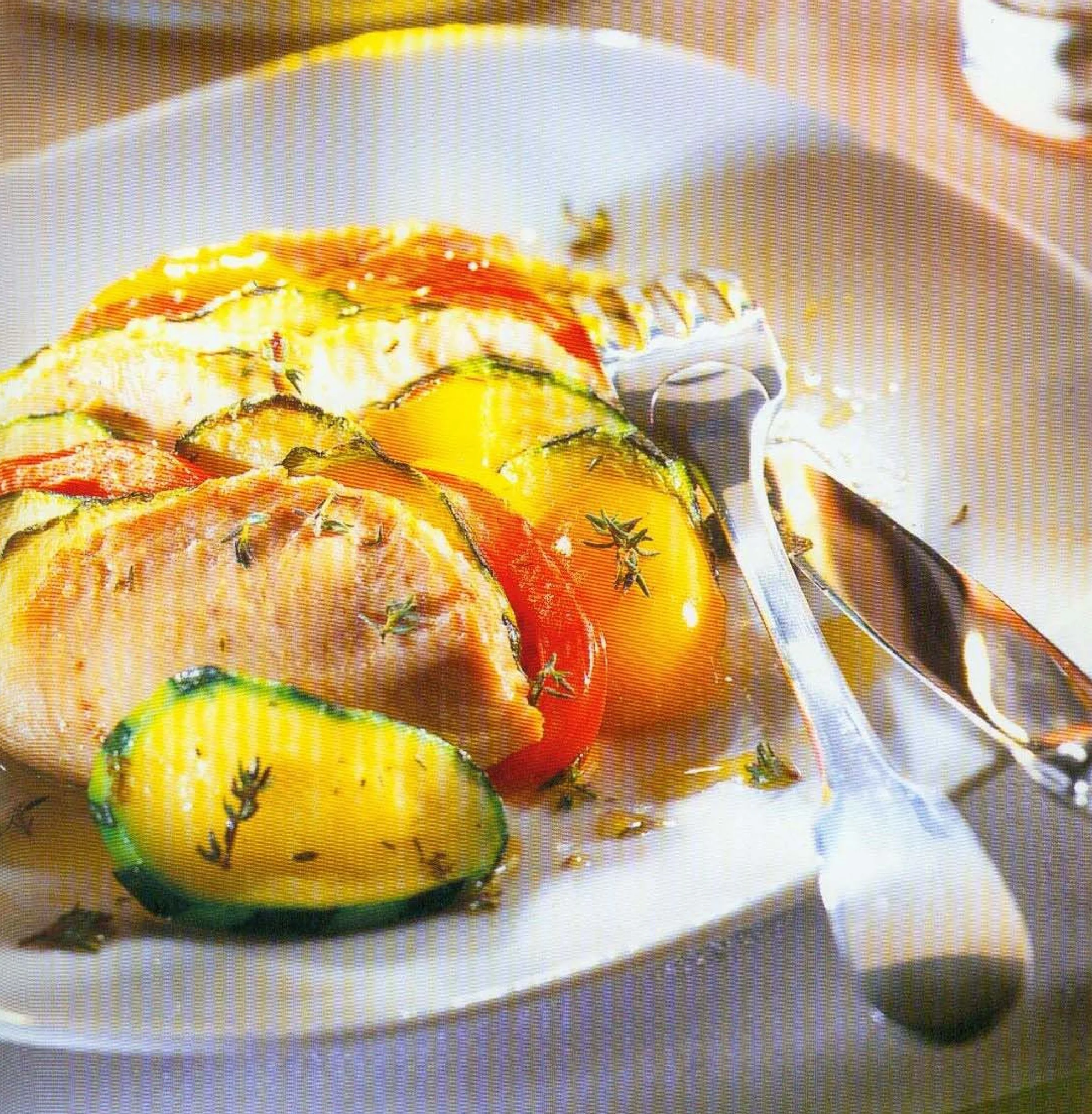 Tian de thon frais, courgettes et tomates au parmesan : 1 recette ensoleillée